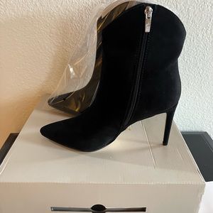 Marc Fisher ankle Boots 8.5
